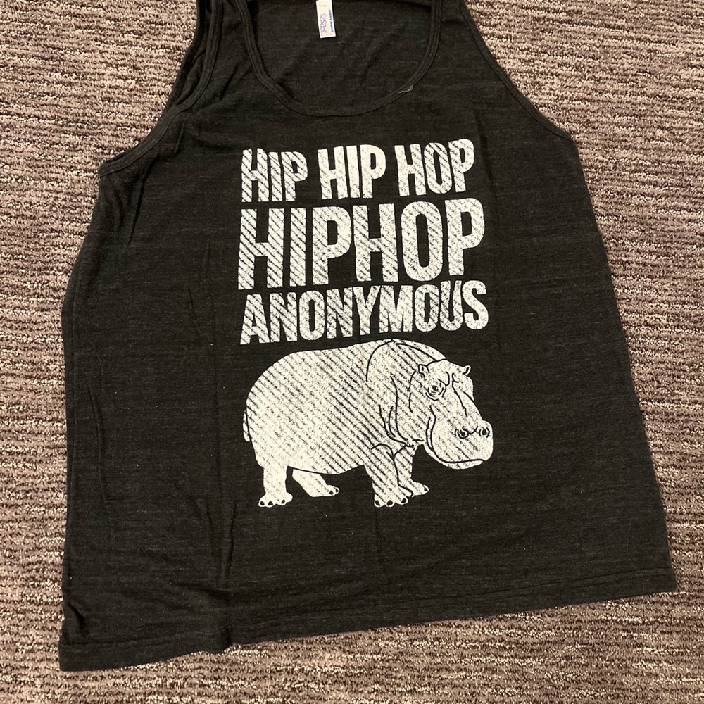 Hippo tank top - Picture 3 of 4